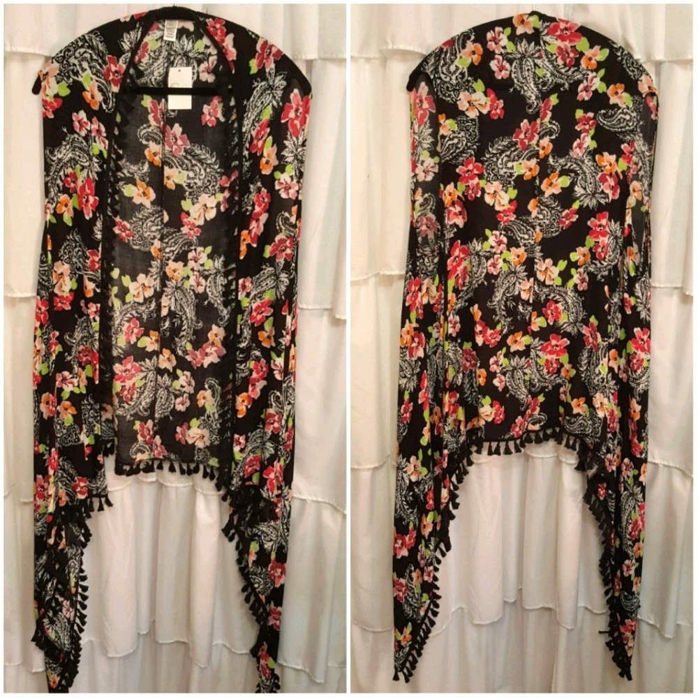 Floral Print fringed Kimono NWT
